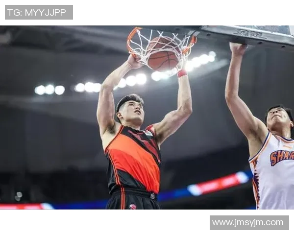 吴冠希在篮球赛场上的辉煌历程与未来展望解析